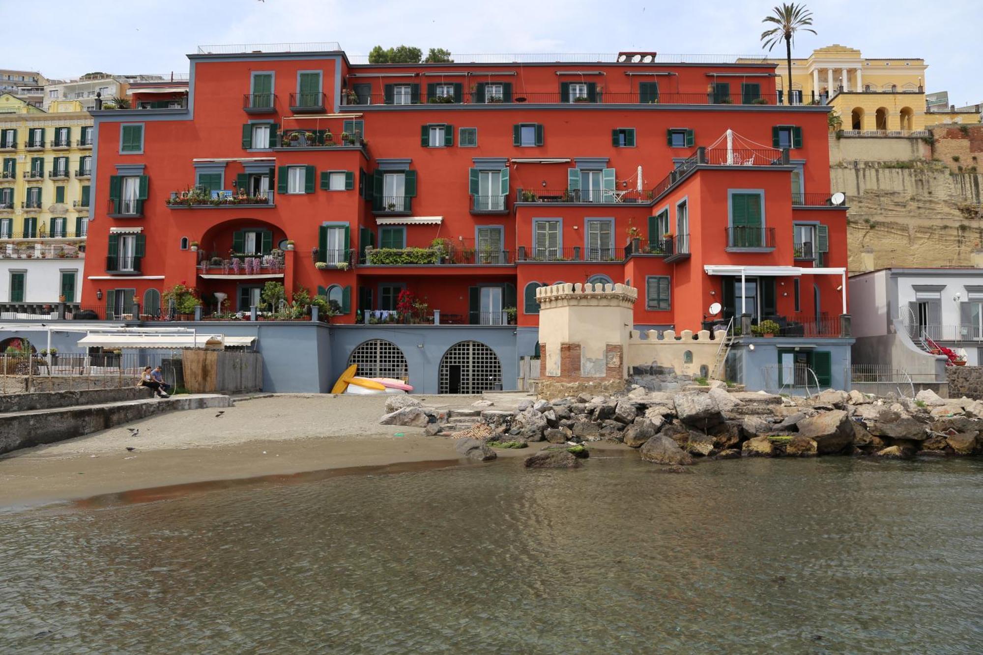 La Casetta Con La Spiaggia ナポリ エクステリア 写真